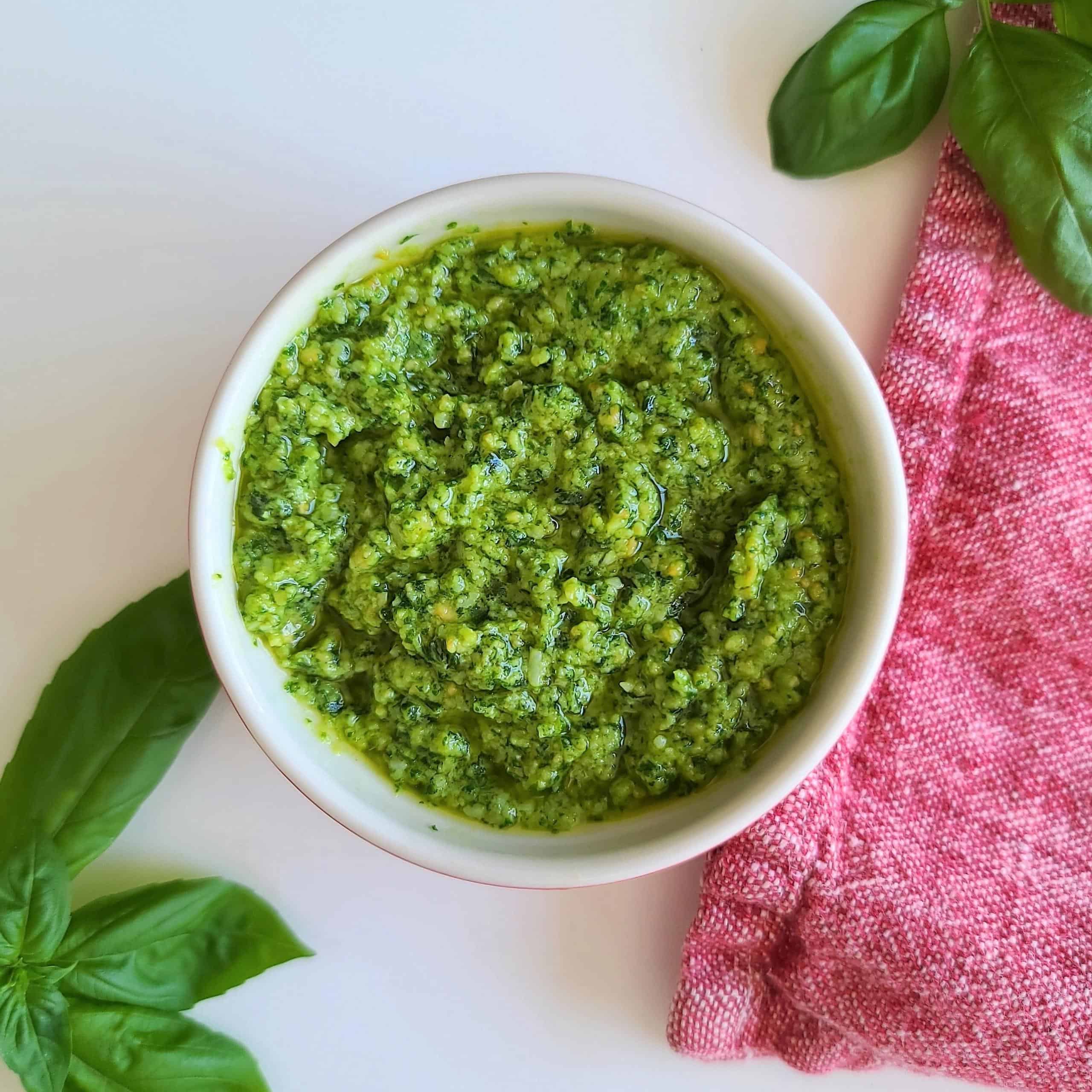 Fresh Basil Pesto with Cashews 730 Sage Street