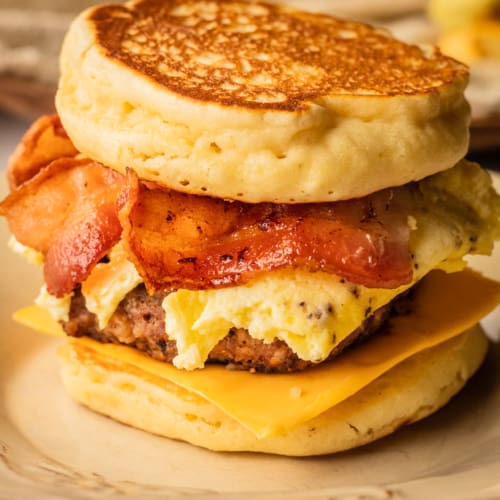 homemade mcgriddle with waffle maker｜TikTok Search